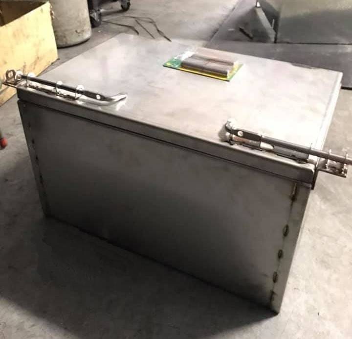 板金加工箱體類示意小張照片